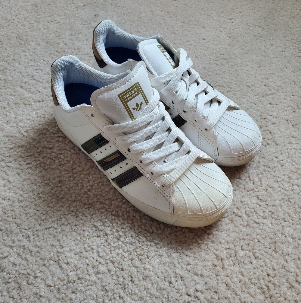 Adidas Superstar White Sneakers with Camo Stripes